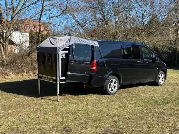 Mercedes Viano mit "Happy Dreamer" modul von ebicos