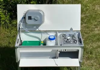 Kompaktes Küchenmodul für den Campervan