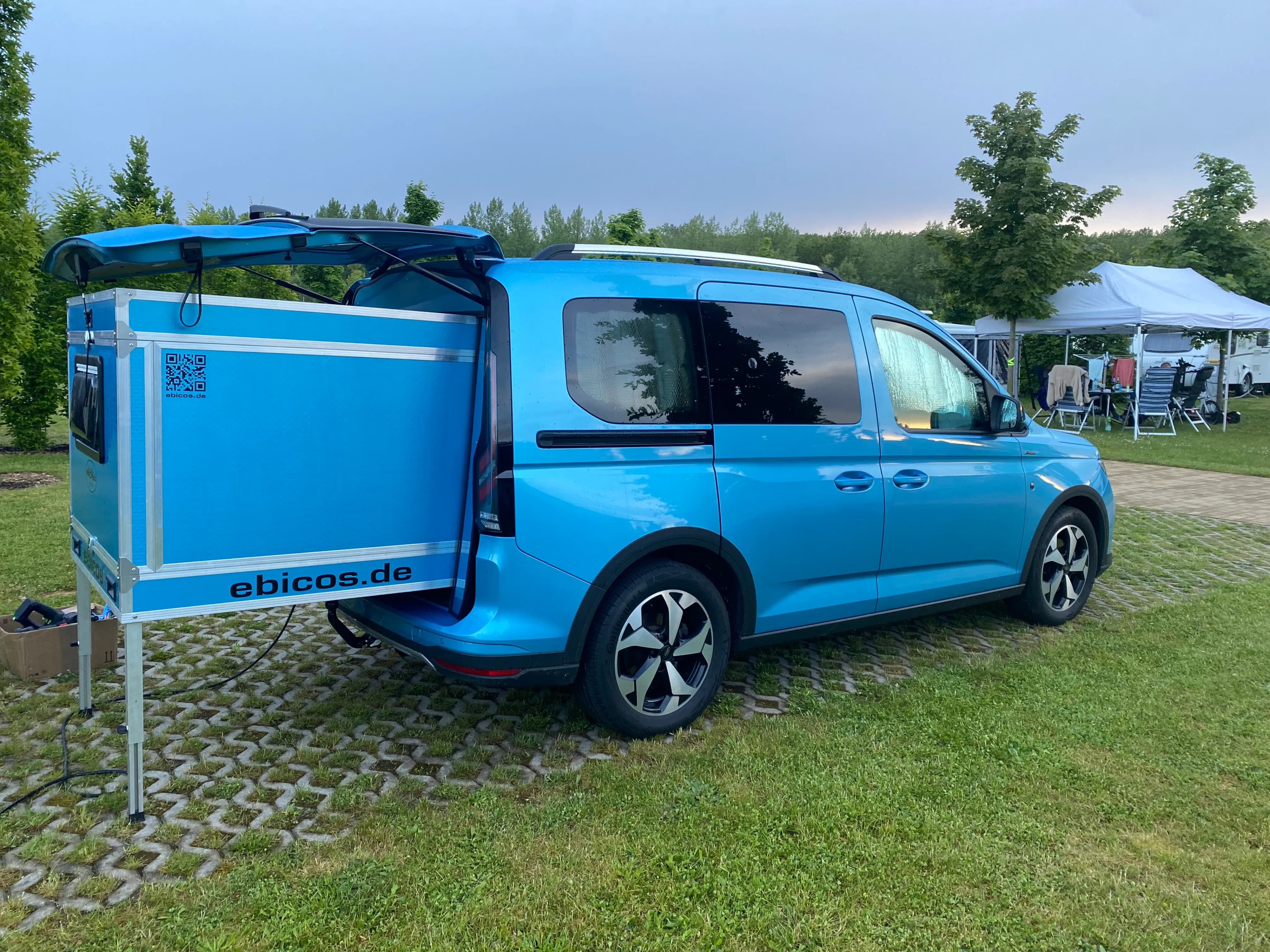 Schnelle Montage Campingbox