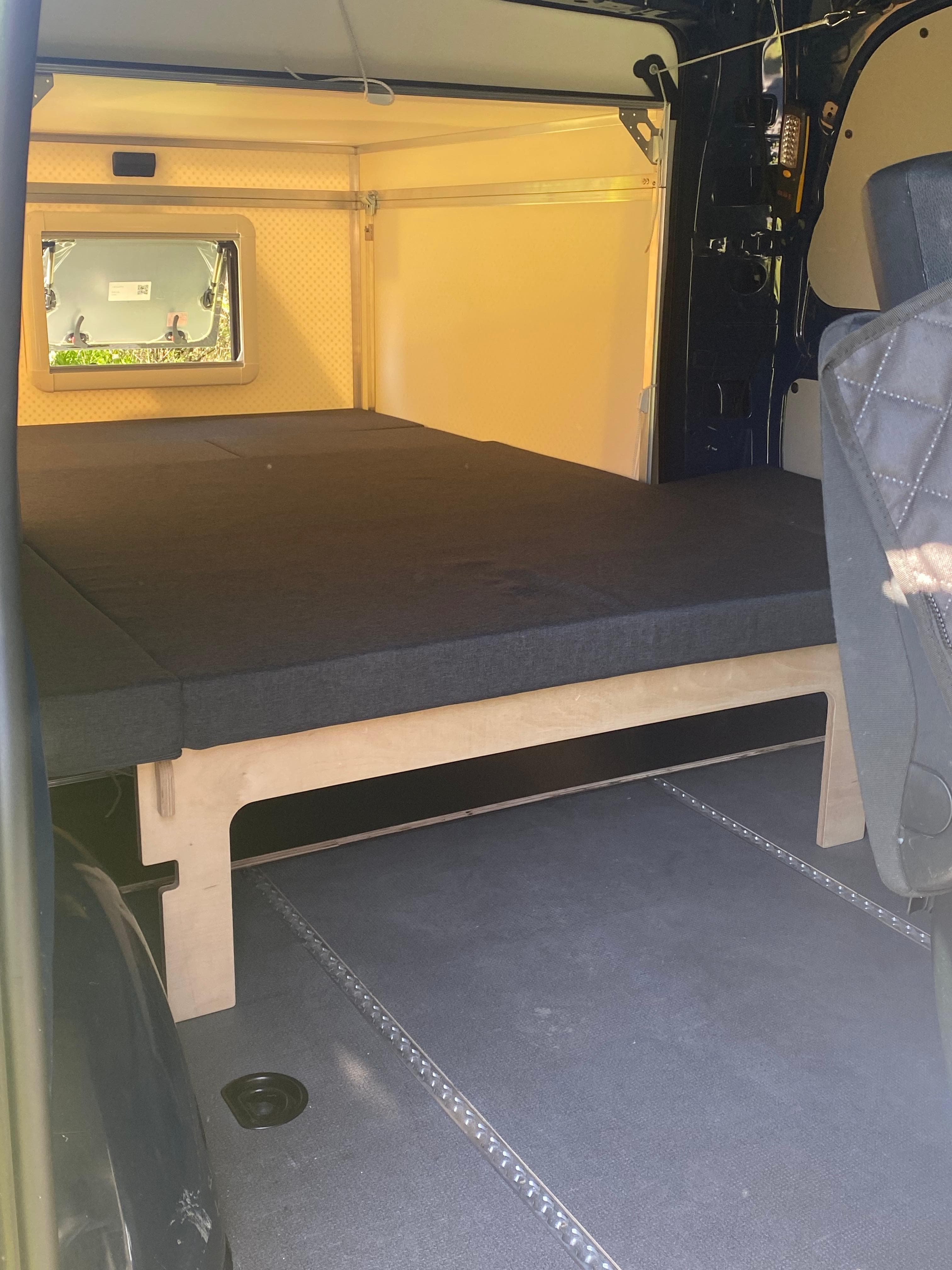 Van Conversion Mercedes Vito