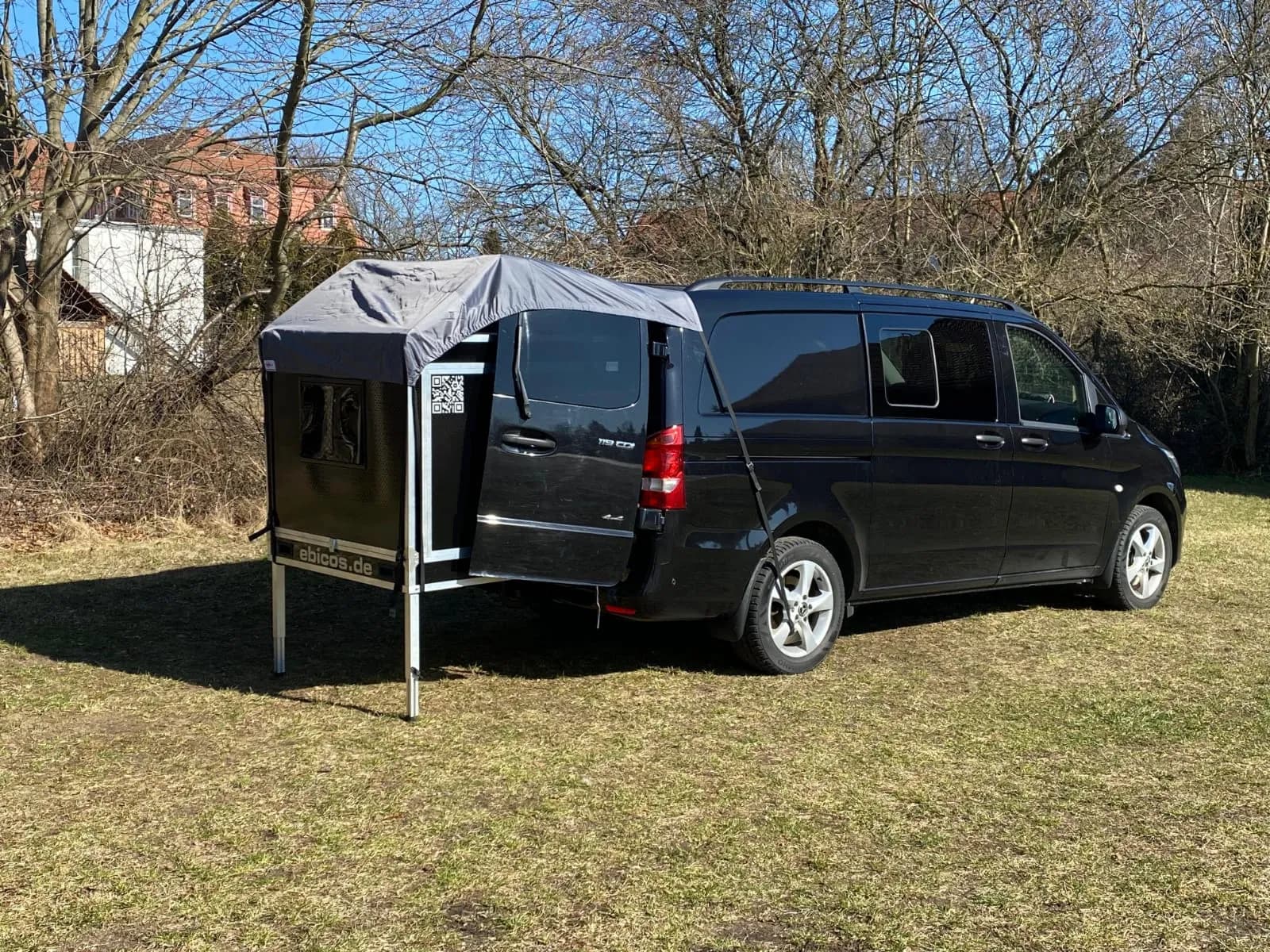 Mercedes Viano mit "Happy Dreamer" modul von ebicos
