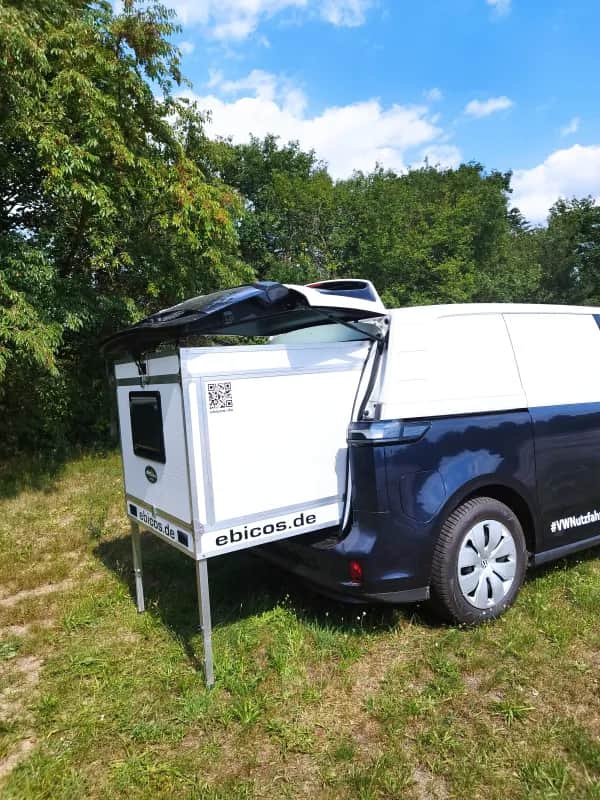 Komplettes Campingmodul für Minicamper – Kochen und Schlafen überall