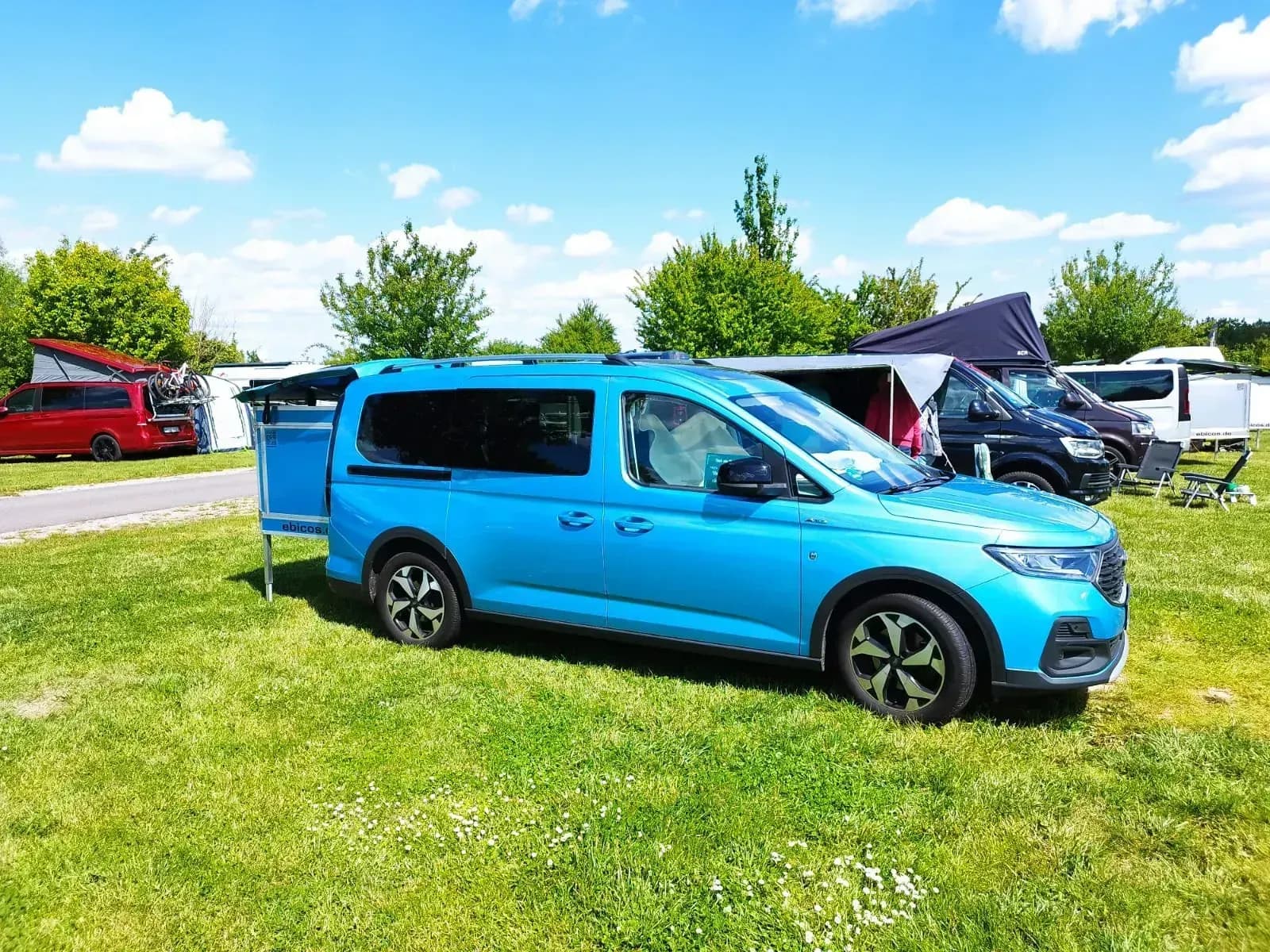 Campingbox für kleine Transporter – Ideal für Alltag & Reisen