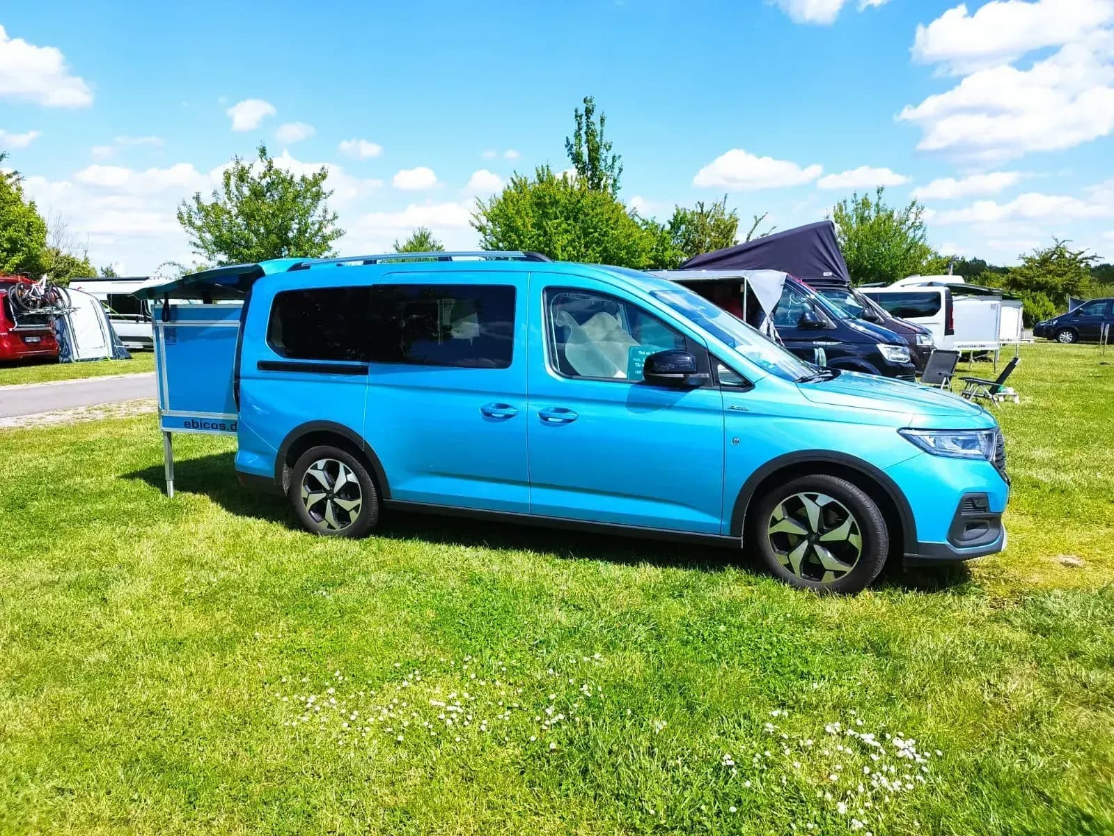 Campingbox für kleine Transporter – Ideal für Alltag & Reisen