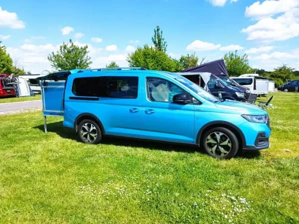 Campingbox für kleine Transporter – Ideal für Alltag & Reisen